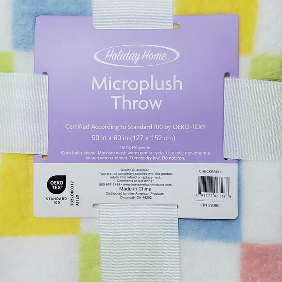 Holiday Home Microplush Throw Blanket - Picture 4 of 7